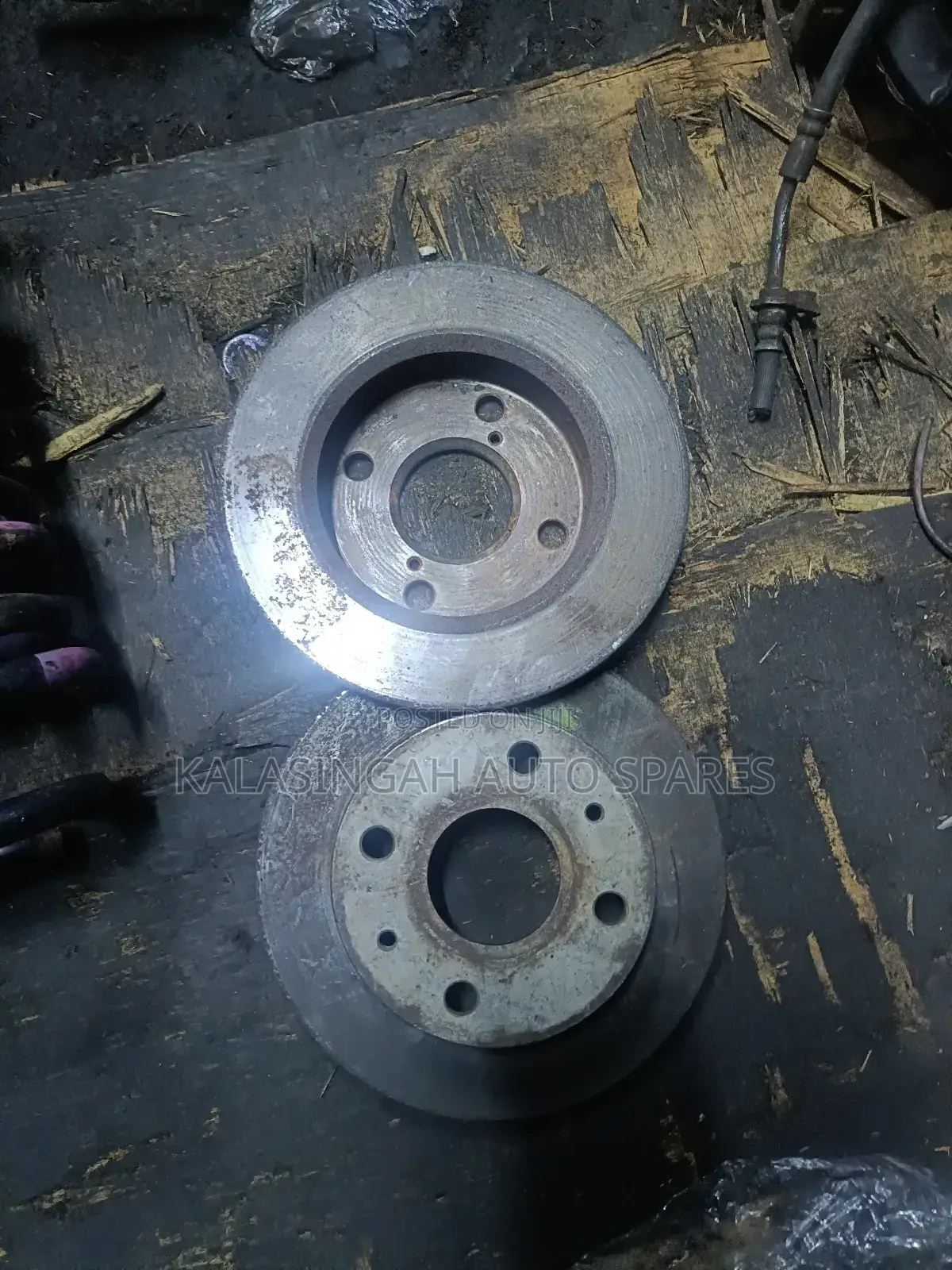 Daihatsu Mira Brake Discs