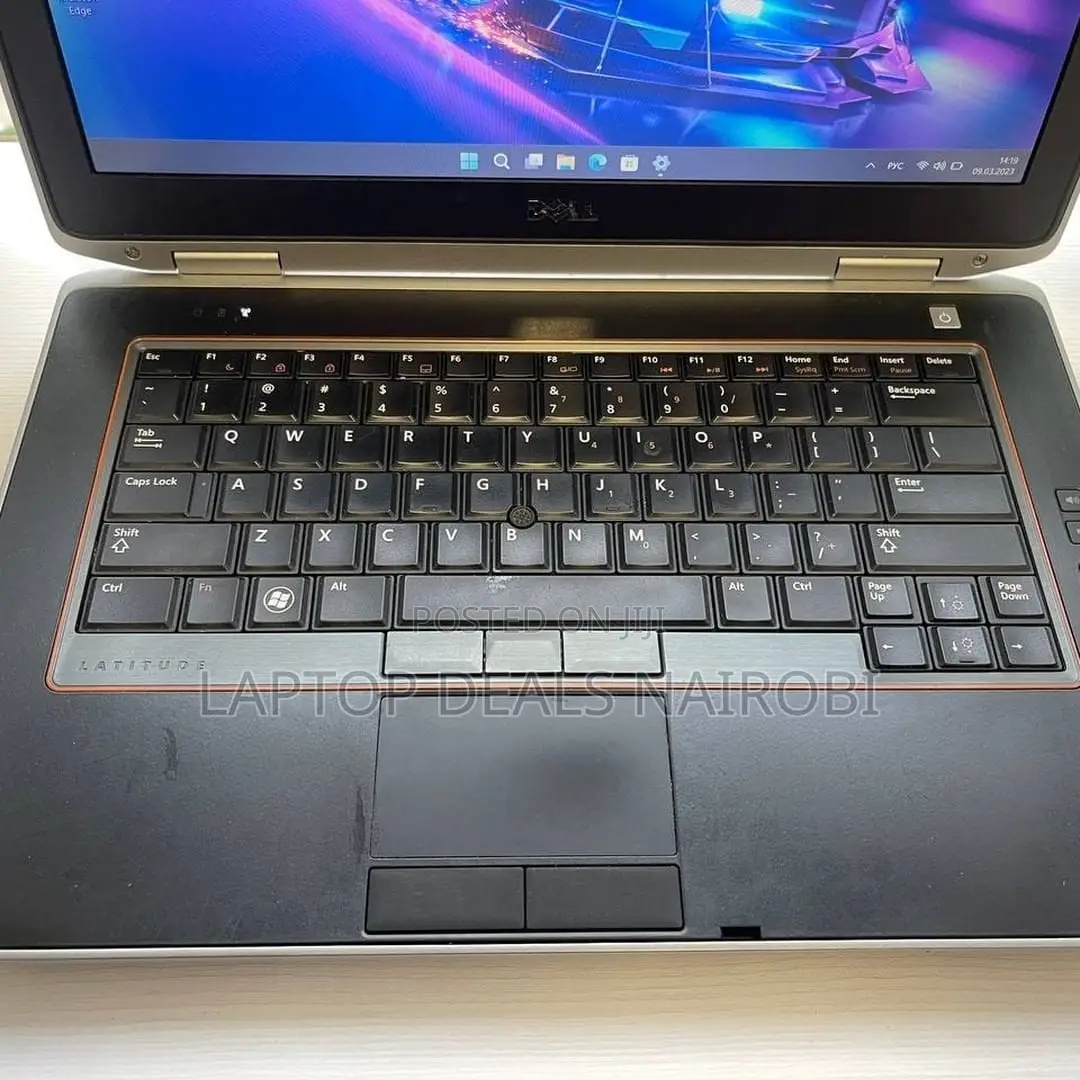 Laptop Dell Latitude E6420 4GB Intel Core I5 HDD 500GB