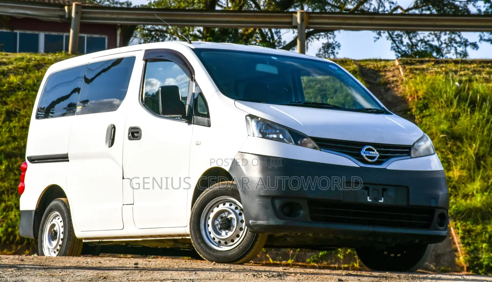 Nissan NV200 2017 White