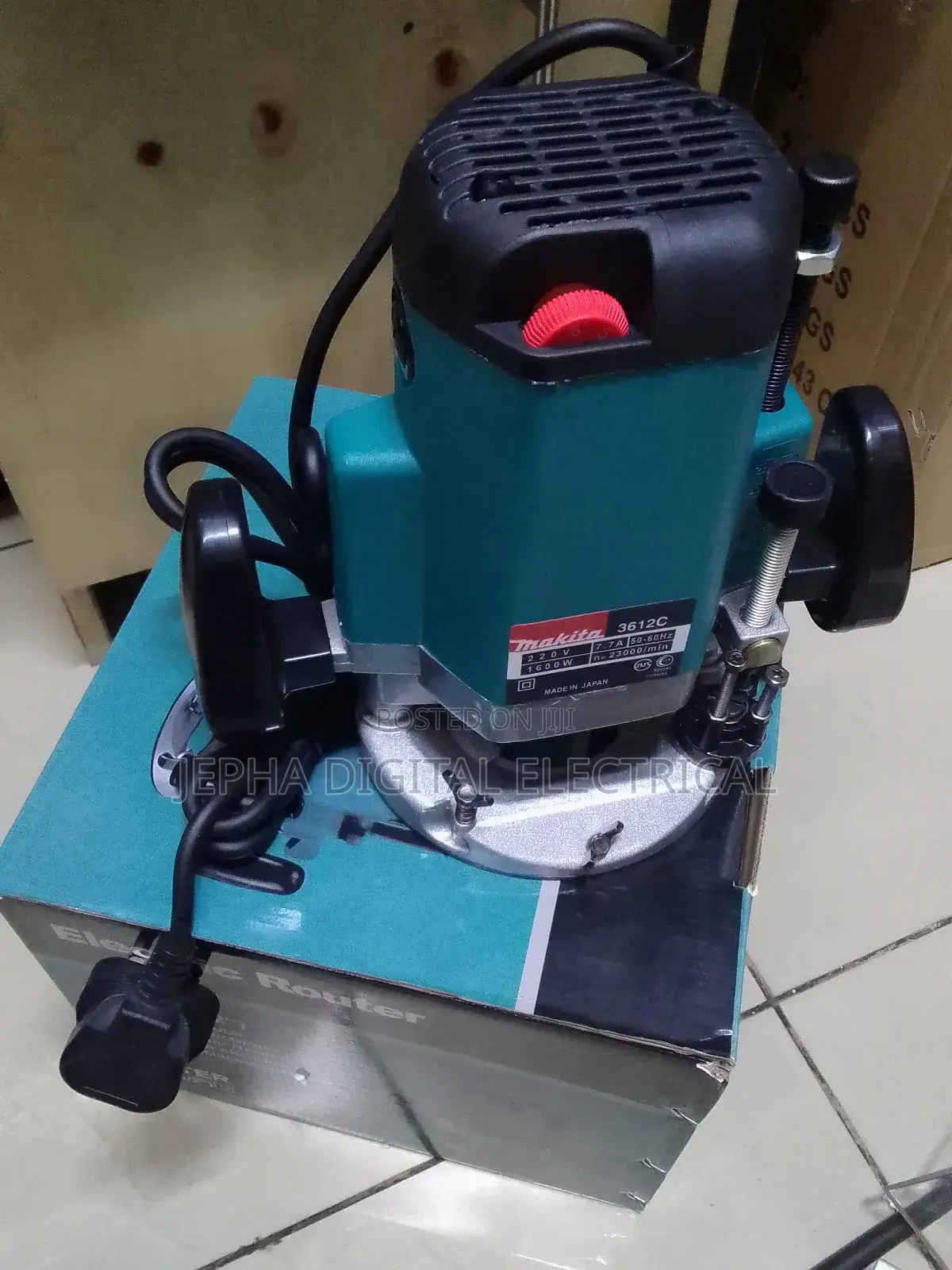Wood Router Makita