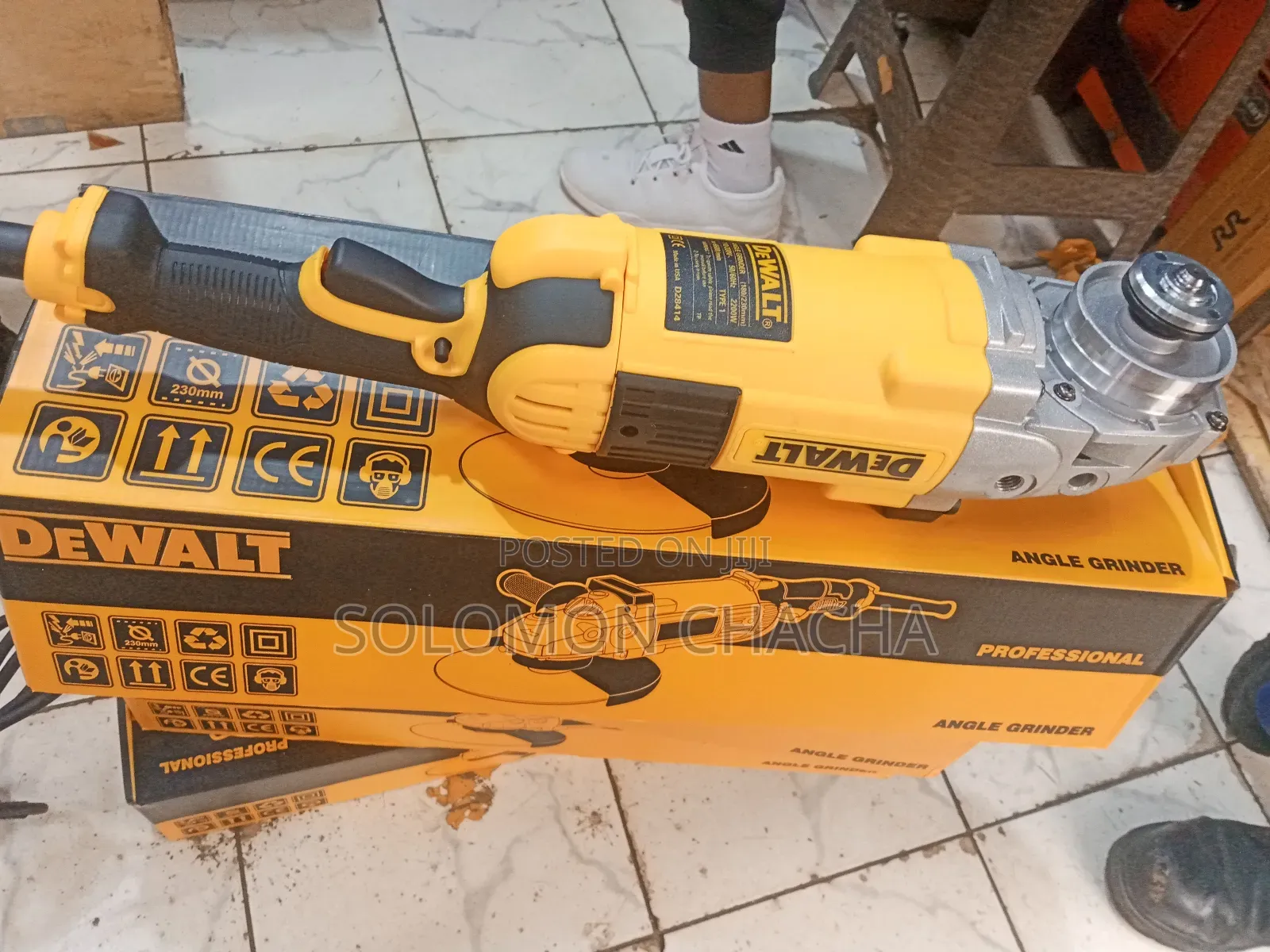 Dewalt 9 Inches 2200W Angel Grinder Made in USA