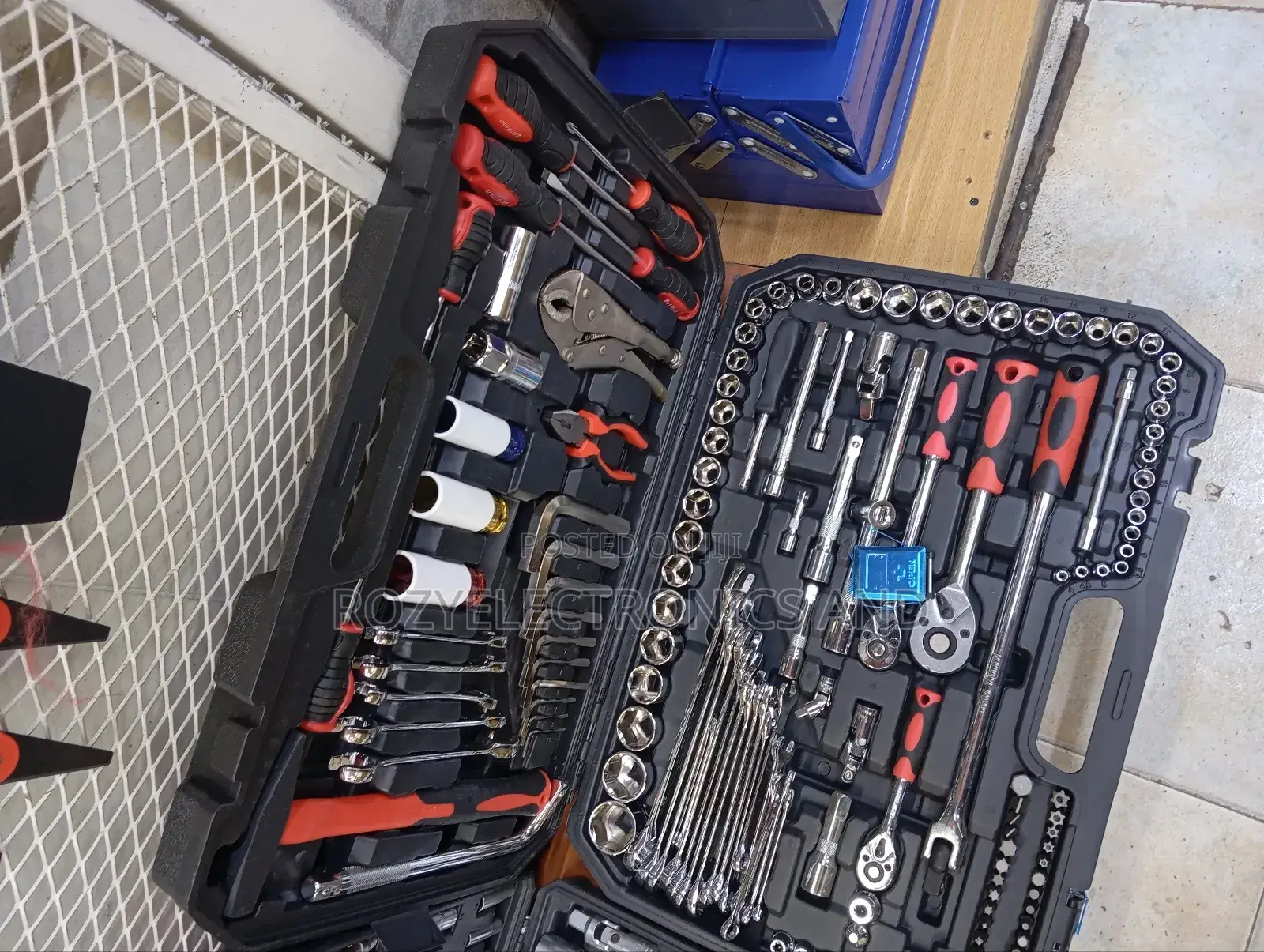 142 Piece Tools Set