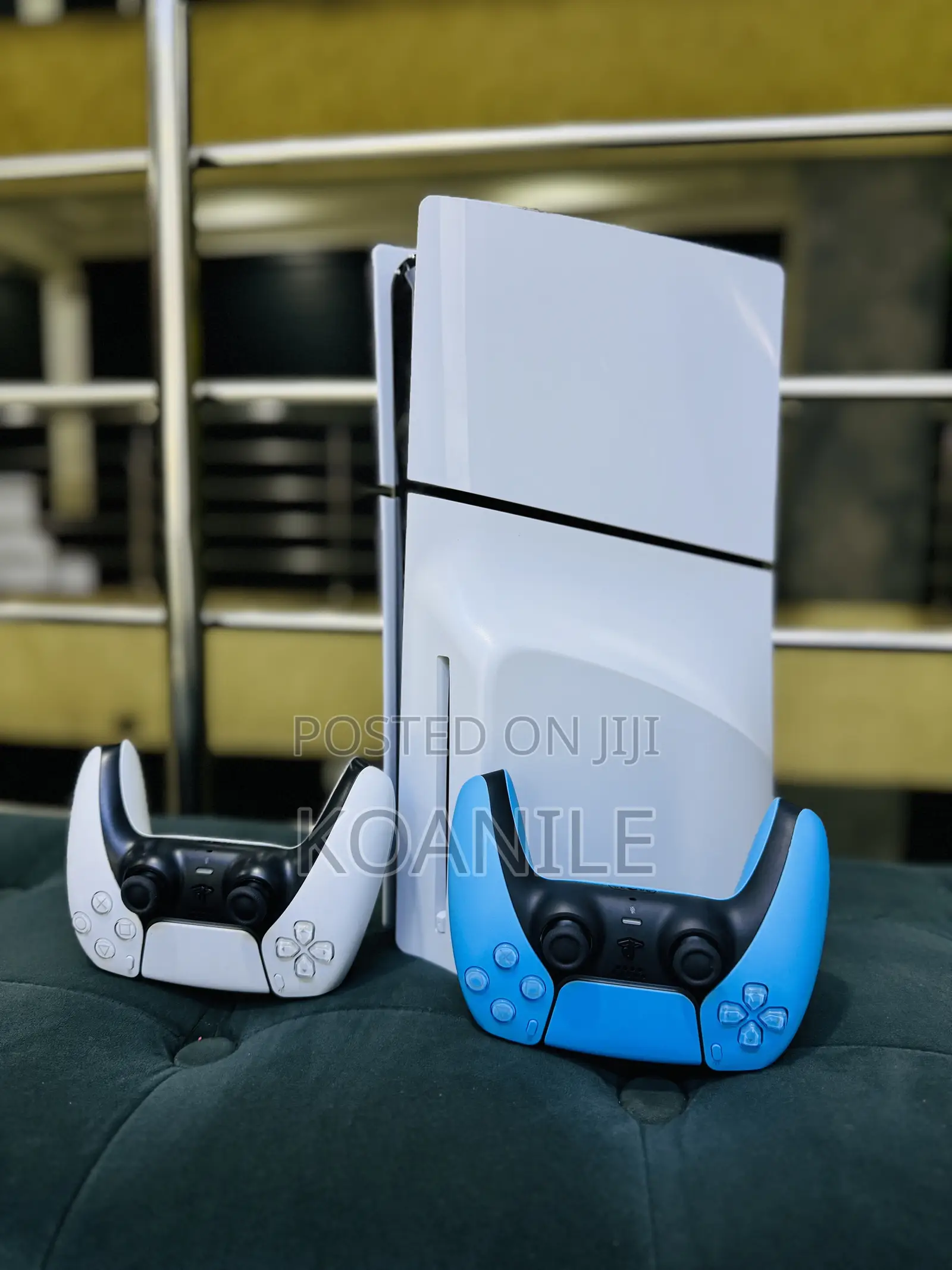 Ps5 Slim With 2 Controllers (Ex Uk)