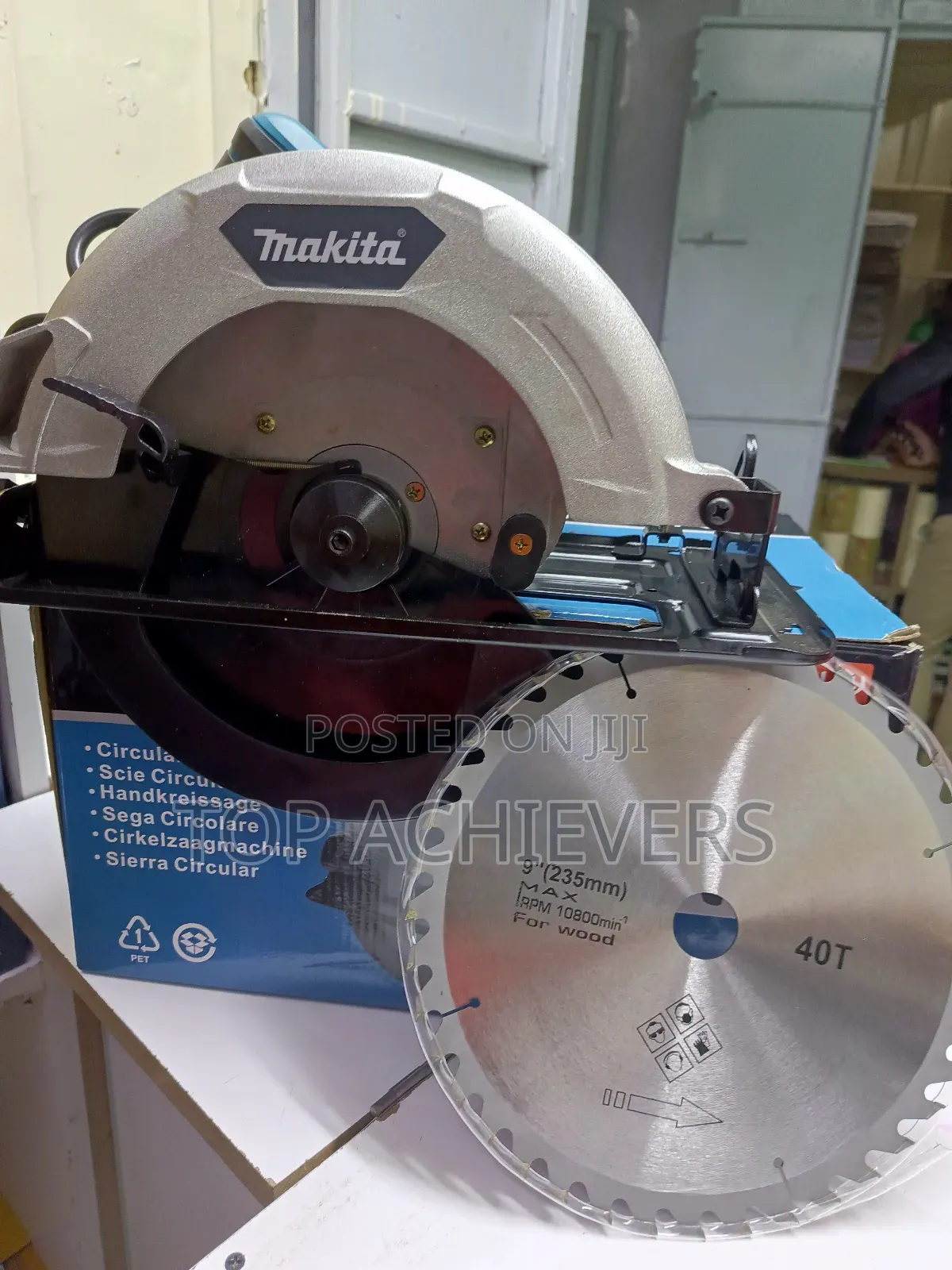 Quality Makita Electric Circular Saw