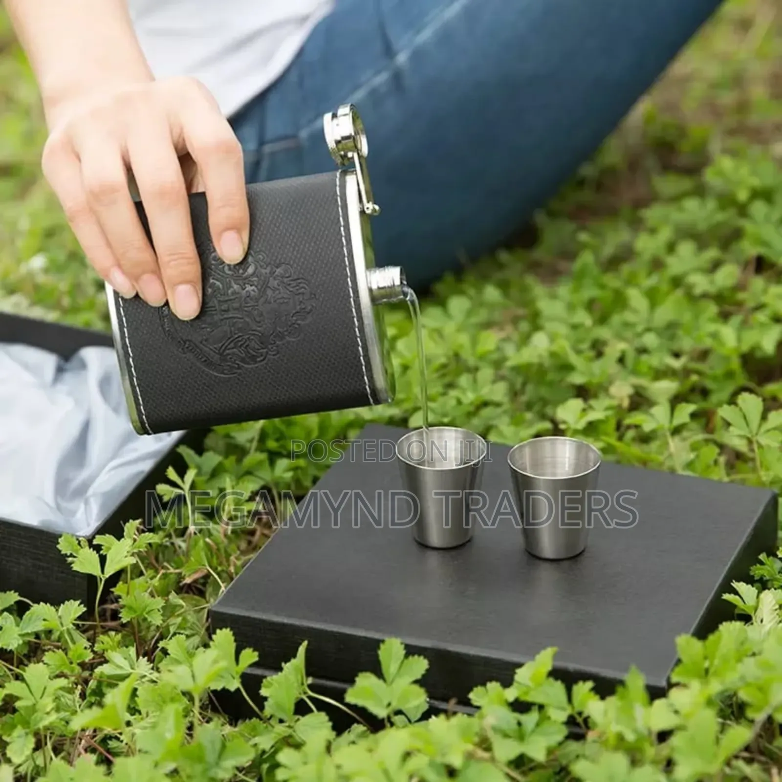 Hip Flask/Alcohol Bottle 230ml/Liquor Bottle