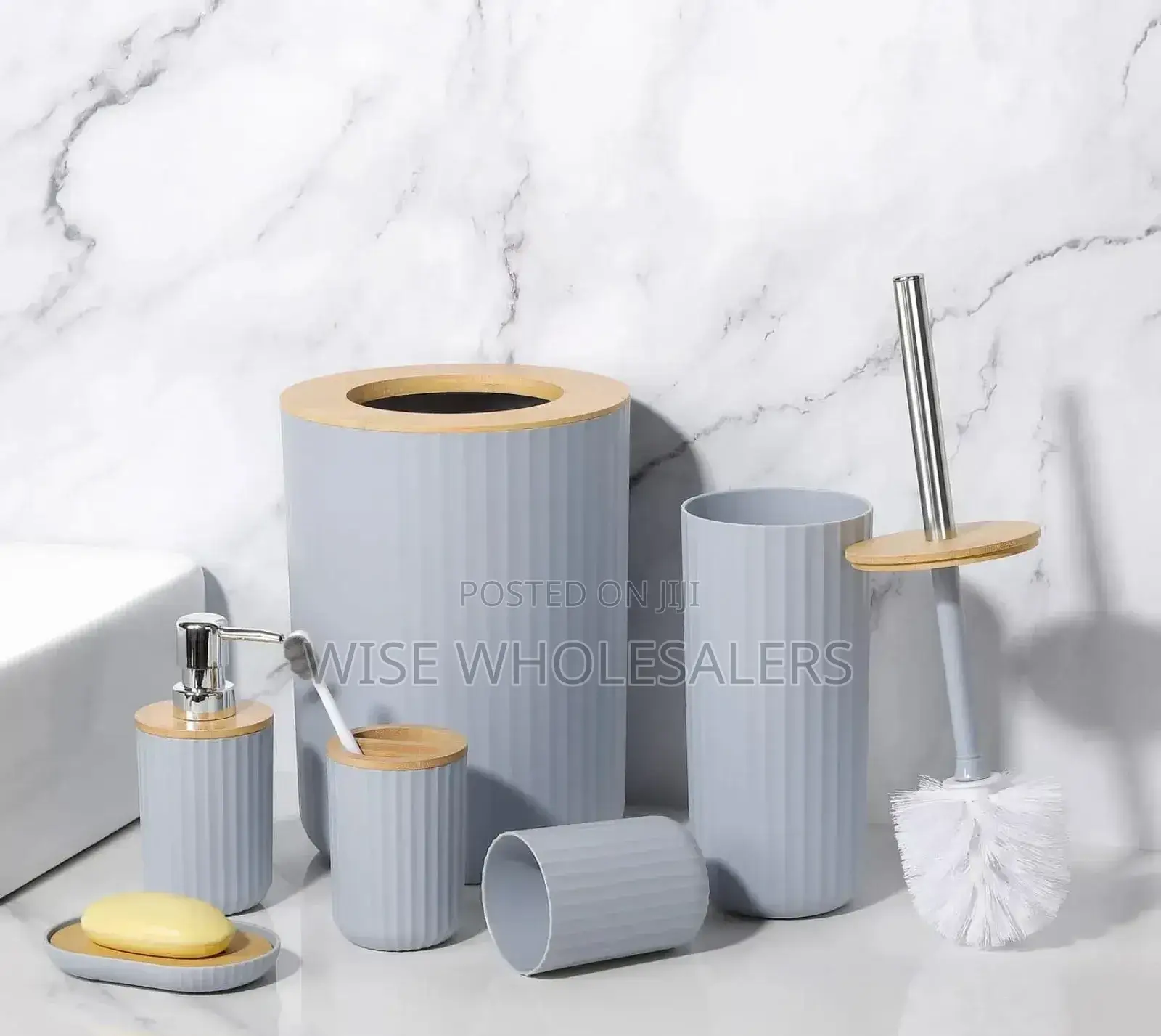 *6 in 1 Bathroom Accessories Set With Wooden Ring*
.
