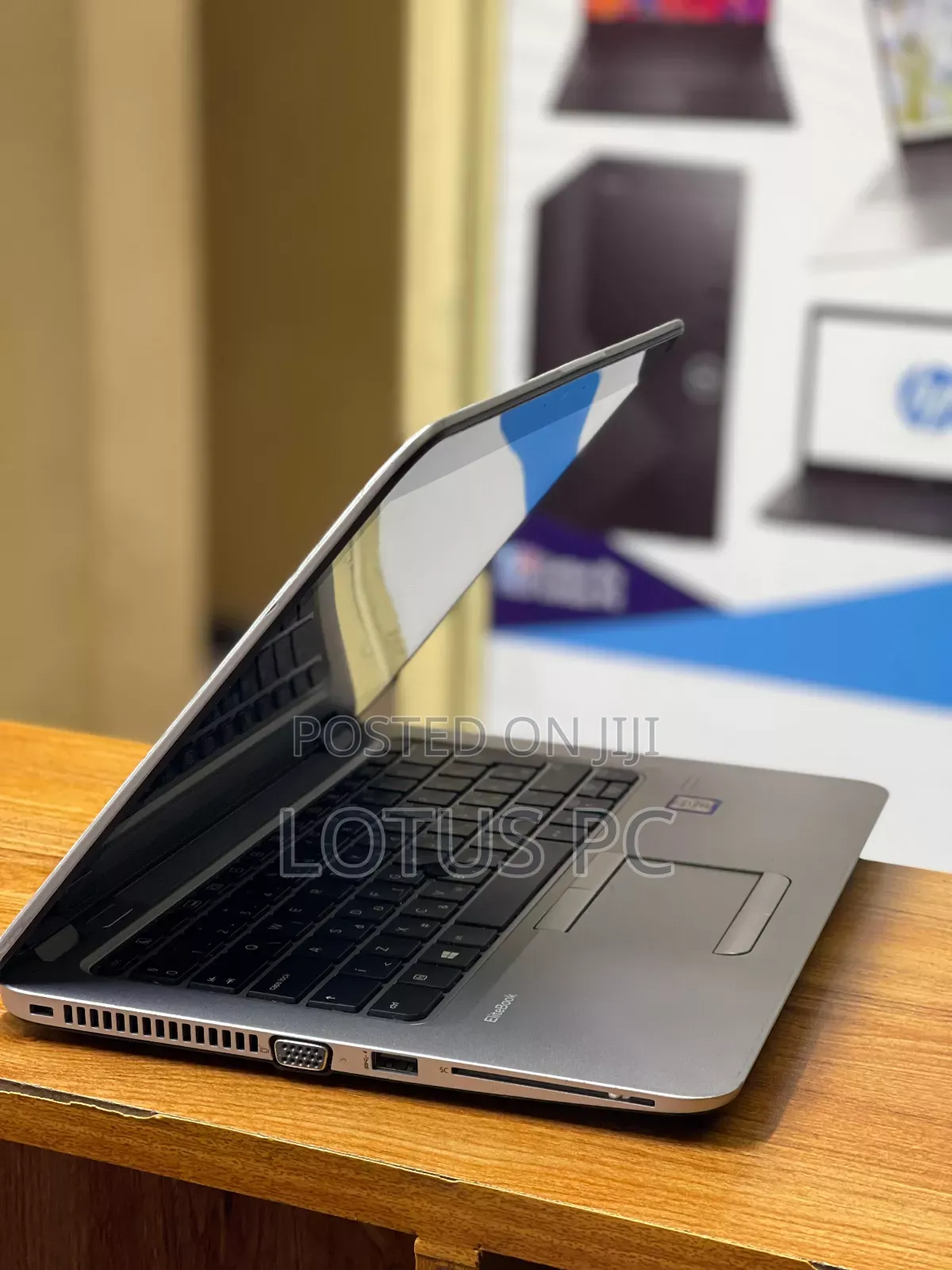 Laptop HP EliteBook 820 G3 8GB Intel Core I5 SSD 256GB