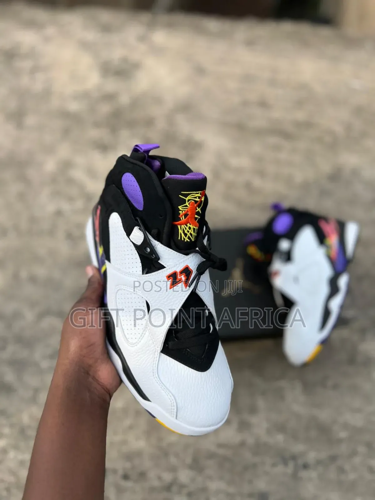 *Nike Air Jordan 8* 
 Men Sneakers