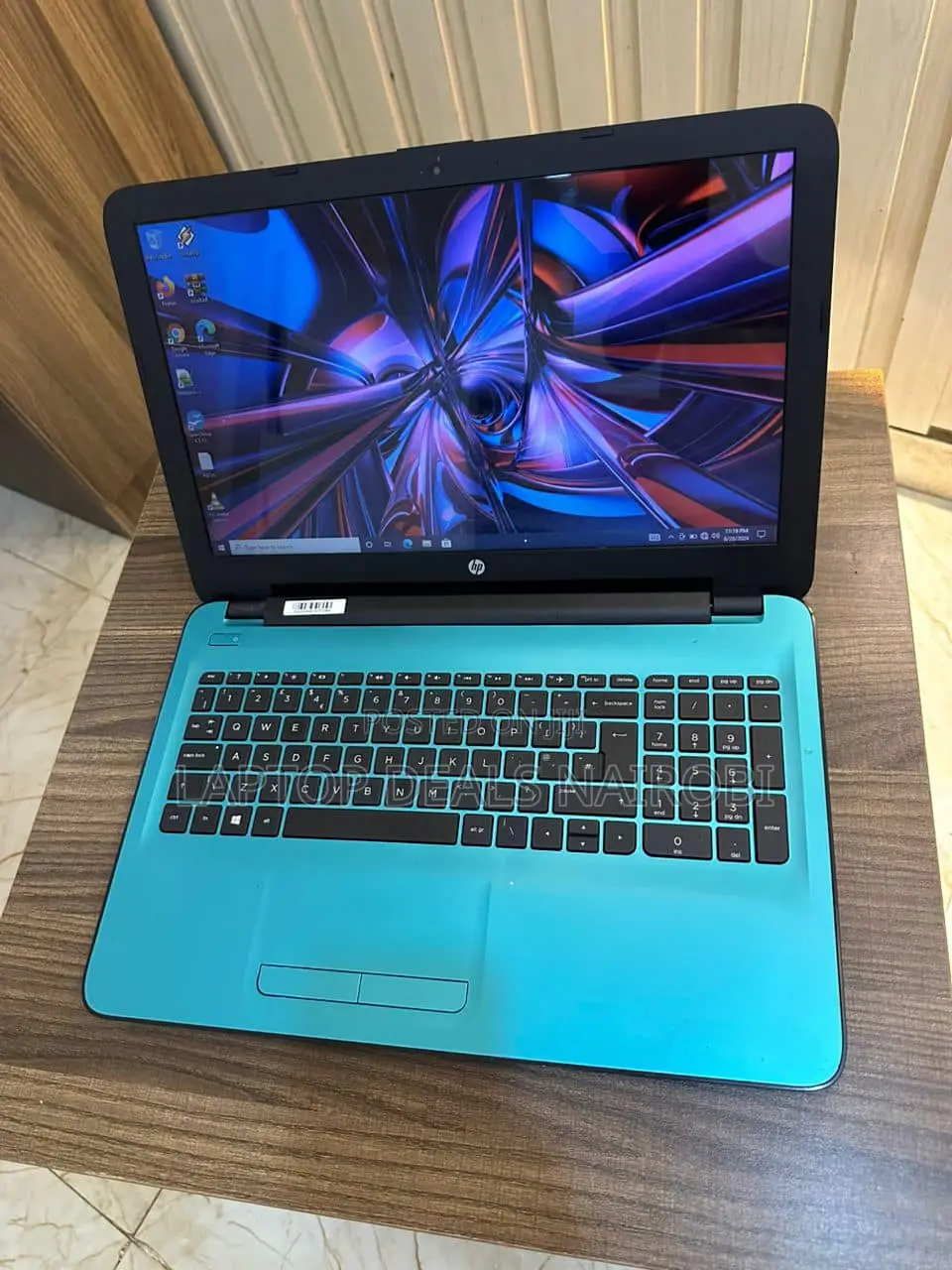 Laptop HP Pavilion 15 8GB AMD A8 HDD 256GB