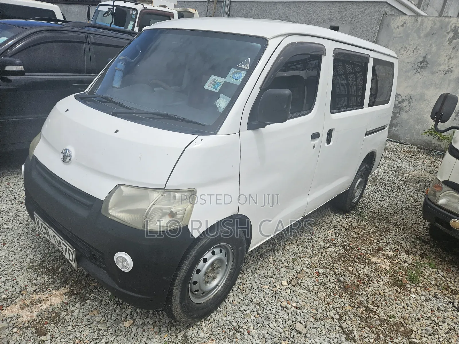 Toyota TownAce 2012 White