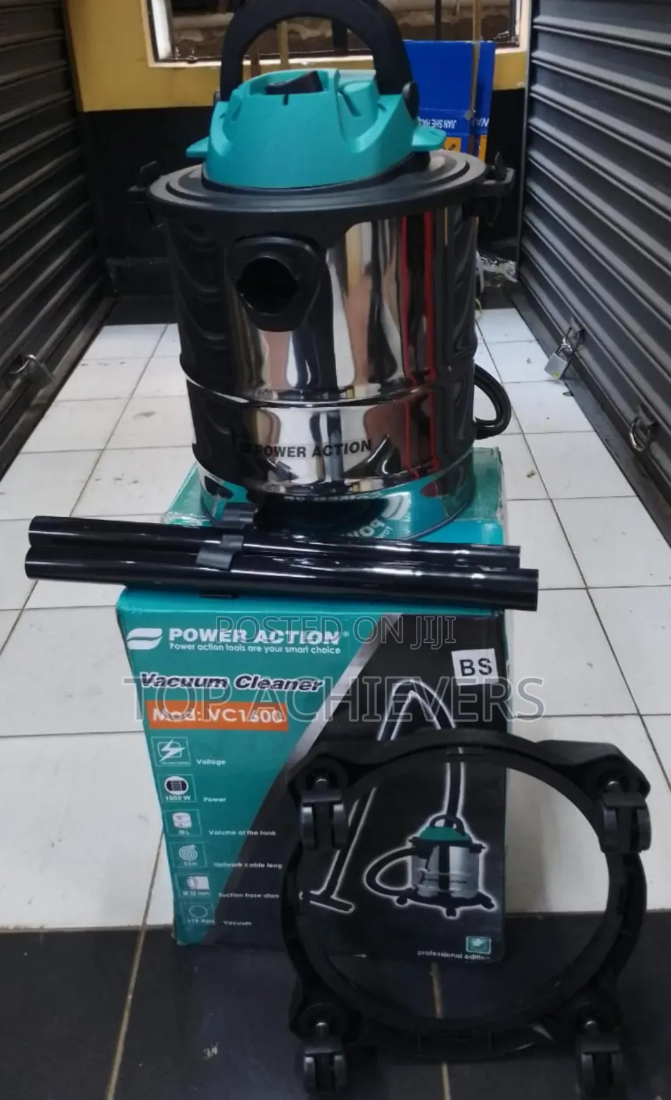 Wet and Dry Vacuum Cleaner 20ltrs