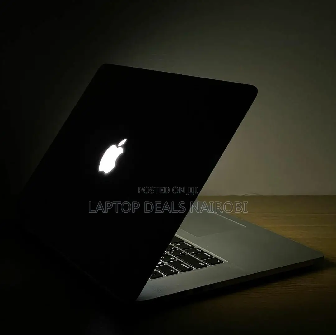 Laptop Apple MacBook Pro 2015 16GB Intel Core I7 SSD 512GB