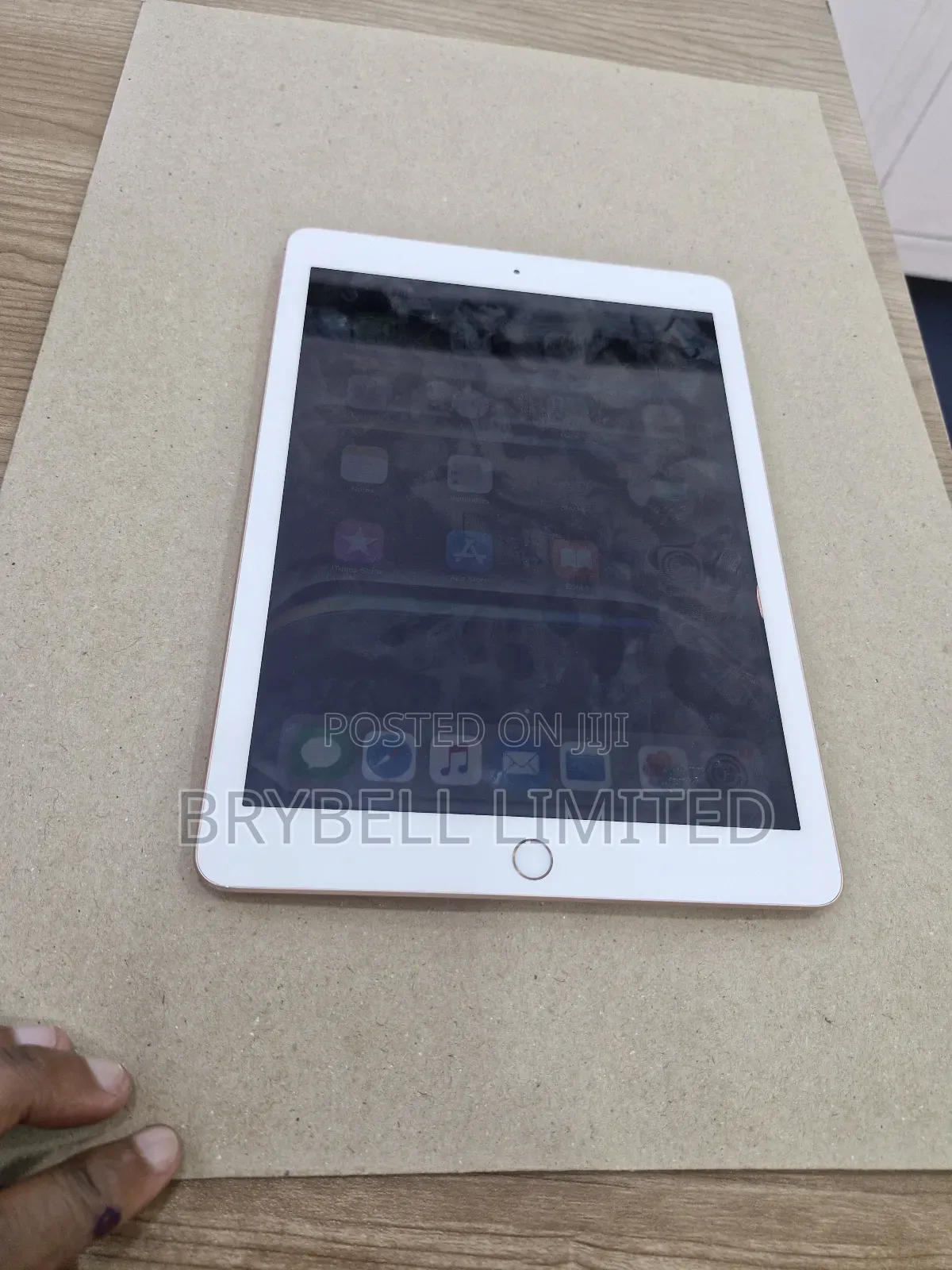Apple iPad 9.7 32 GB