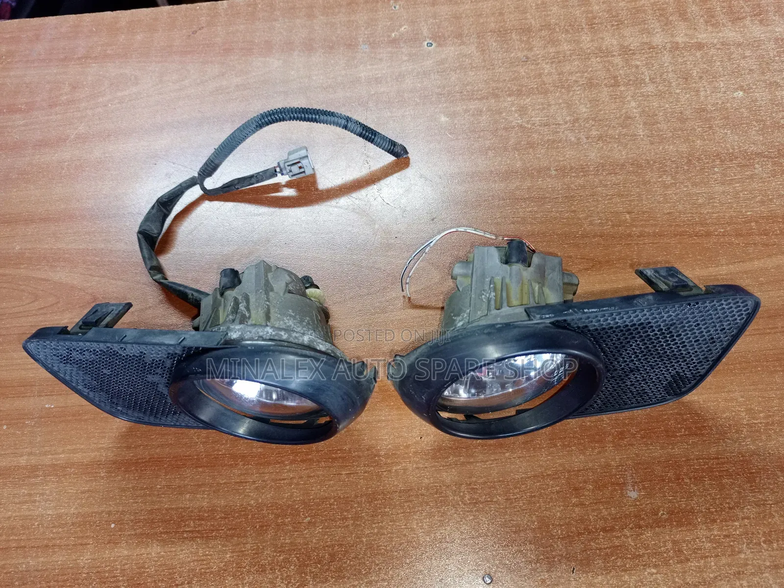 Ex-Japan Foglights + Covers Toyota Wish Old Model Complete