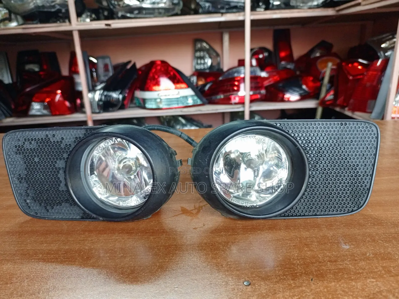 Ex-Japan Foglights + Covers Toyota Wish Old Model Complete