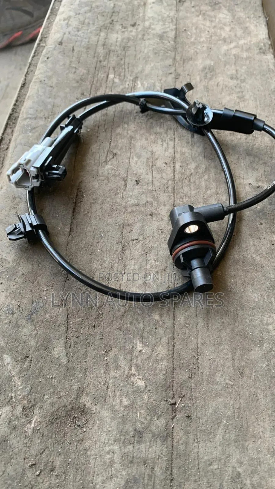 Old Model Hilux Vigo Complete Rear Abs Sensor