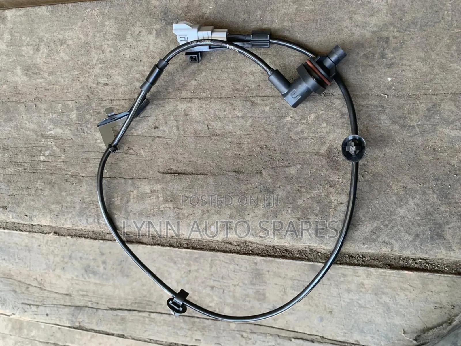 Old Model Hilux Vigo Complete Rear Abs Sensor