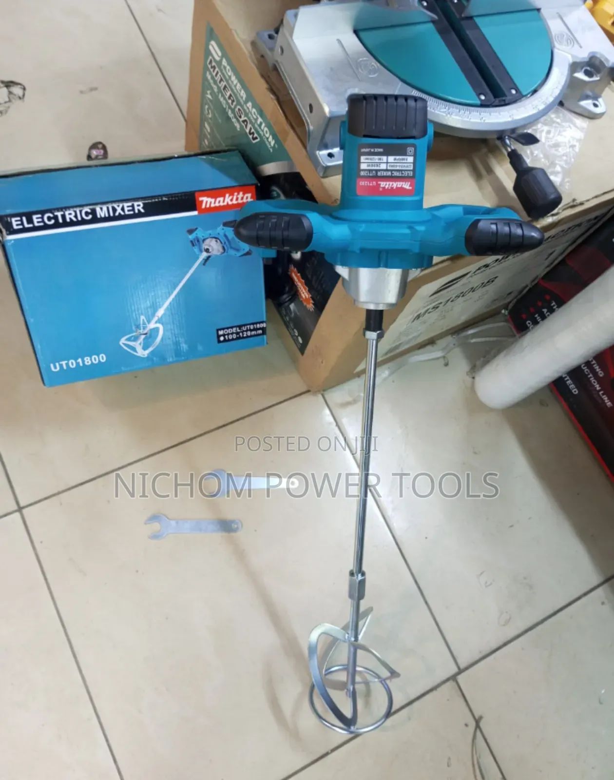 Makita Electric Paint Mixer/Electric Mixer