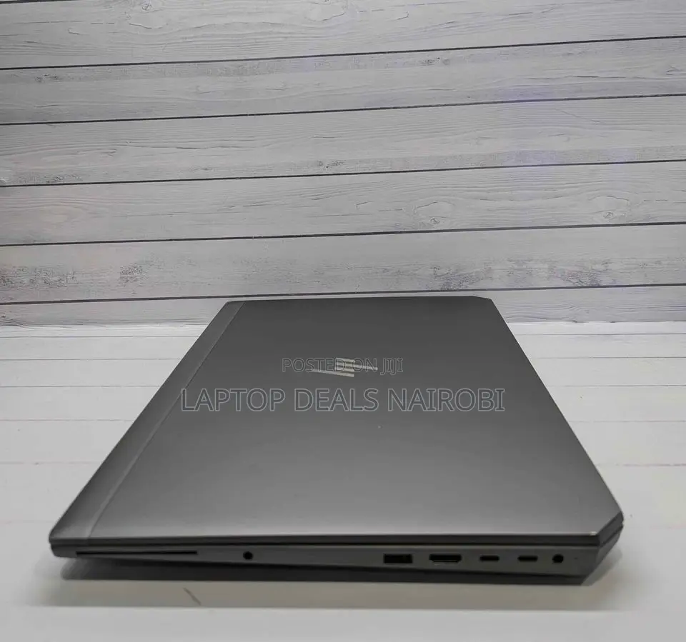 Laptop HP ZBook 15u G5 32GB Intel Core I7 SSD 1T