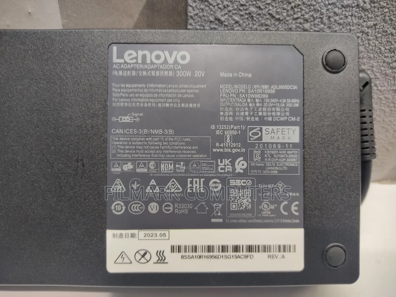 Original 300W AC Adapter Charger for Lenovo Thinkpad 20V 15V