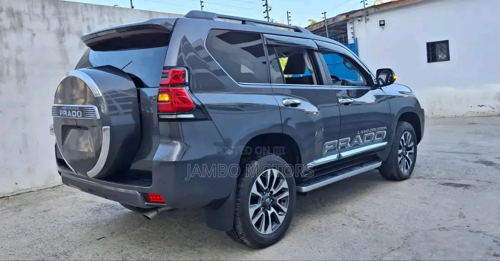 Toyota Land Cruiser Prado 2.8 2018 Gray