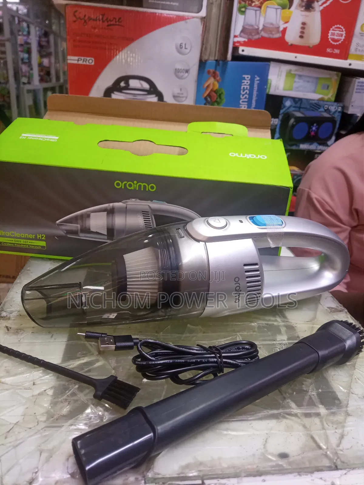 Oraimo Cordless Vacuum Cleaner