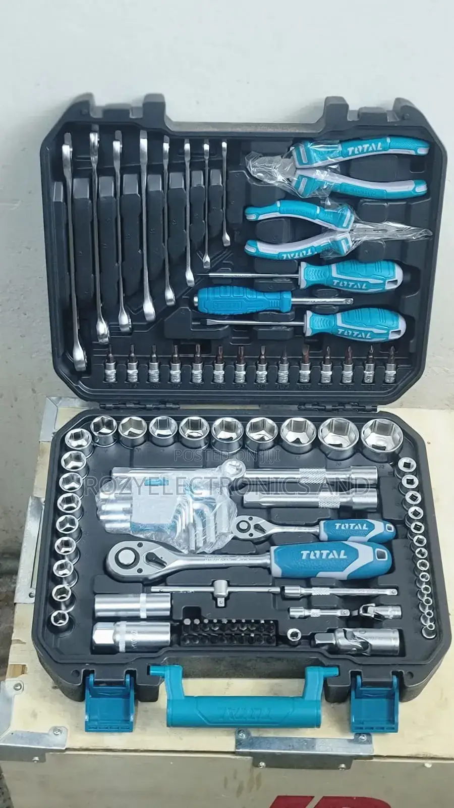 Total Tool Set 100 Piece