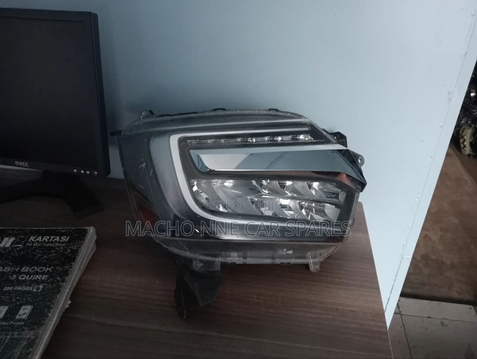 Honda N-Box Custom 2020 Headlight