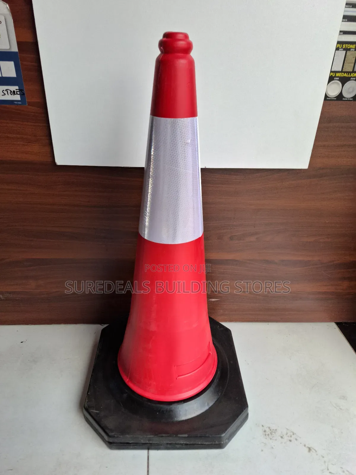Safety Cone/Traffic Cone-75cm