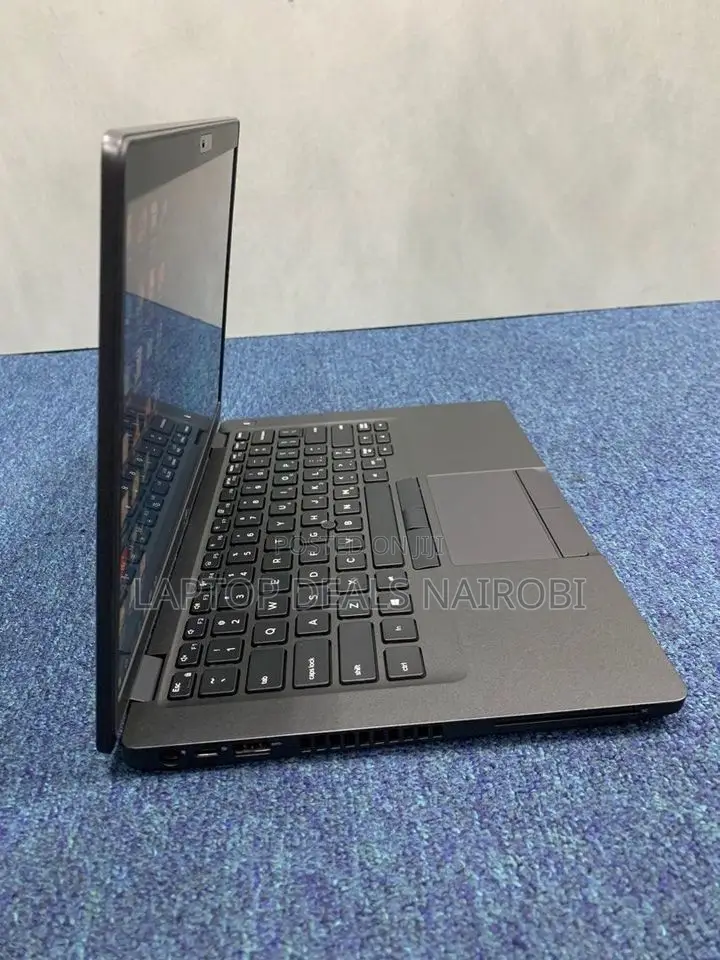 Laptop Dell Latitude 5400 16GB Intel Core I5 SSD 256GB
