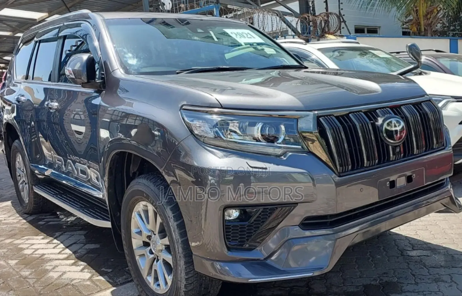 Toyota Land Cruiser Prado 2.8 2021 Gray