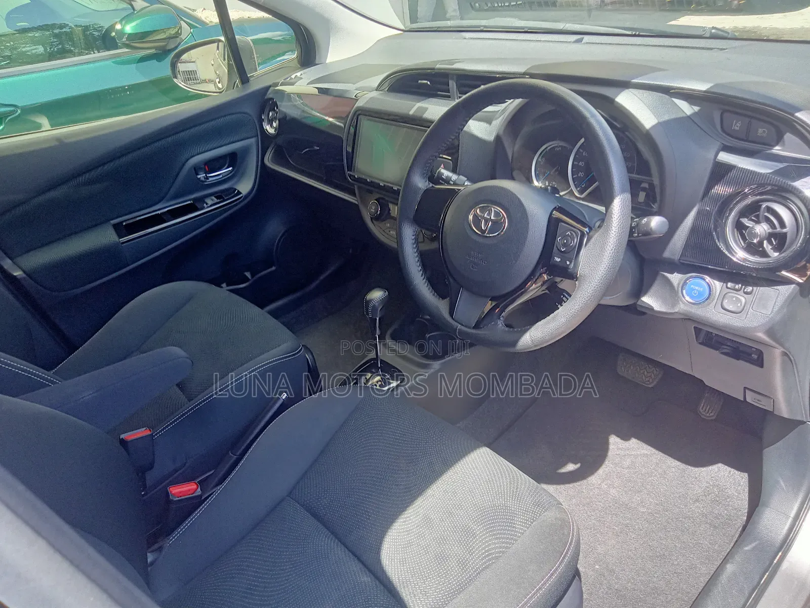 Toyota Vitz 2017 Gray