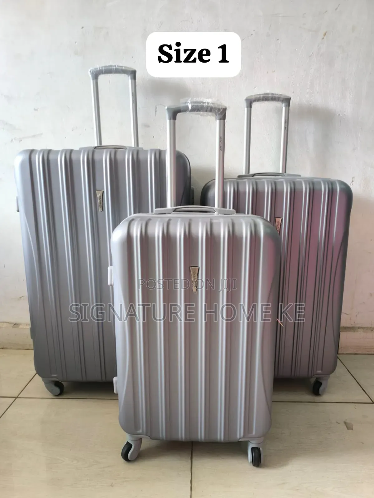 3 in 1 Luxurious Fibre Suitcase
