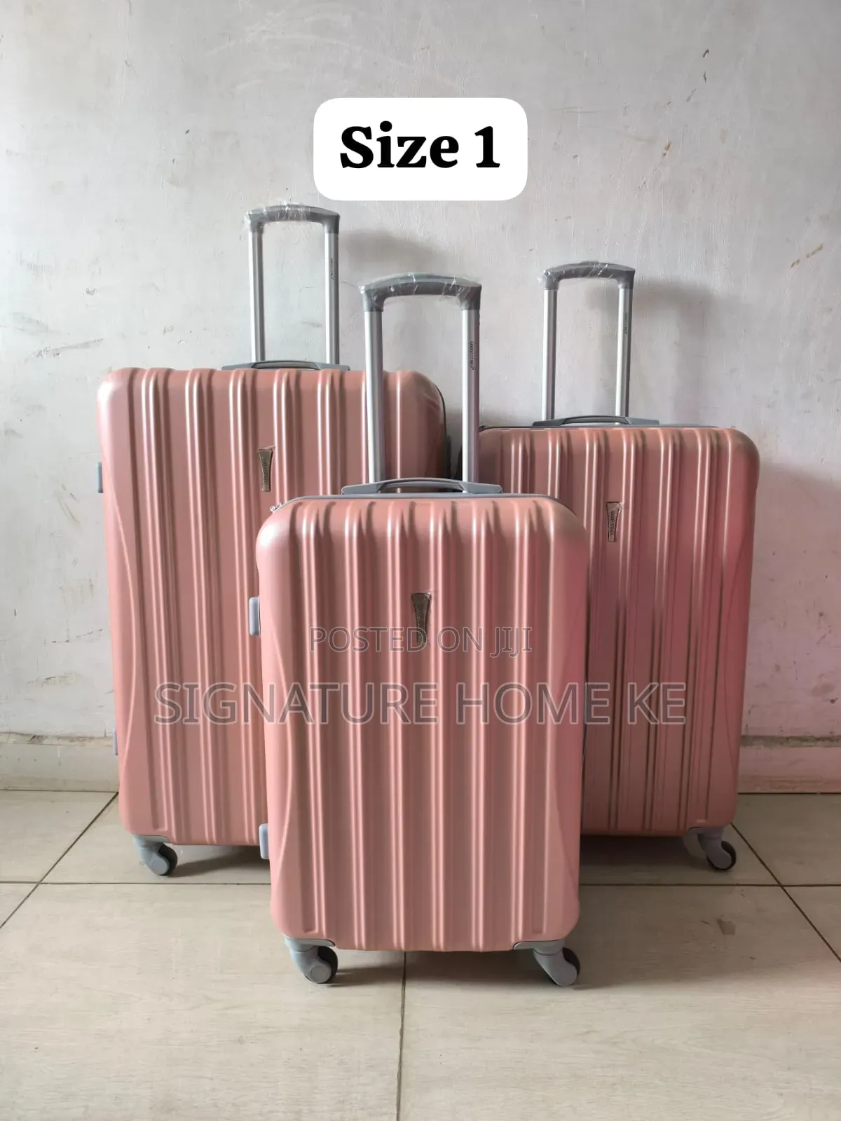 3 in 1 Luxurious Fibre Suitcase