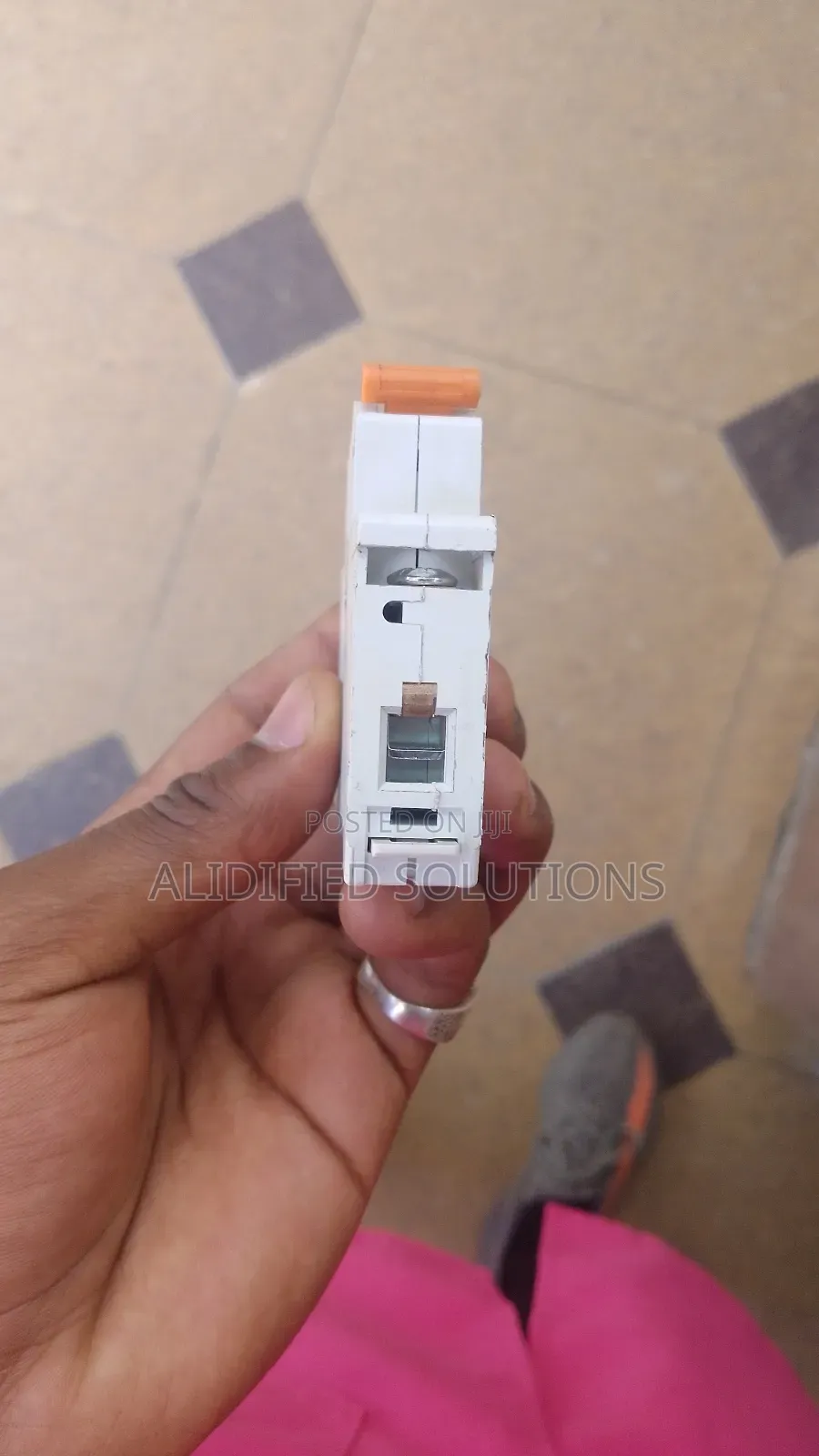 MCB Single Pole 10a,16a,20a,32a< > Costwise Mcbs