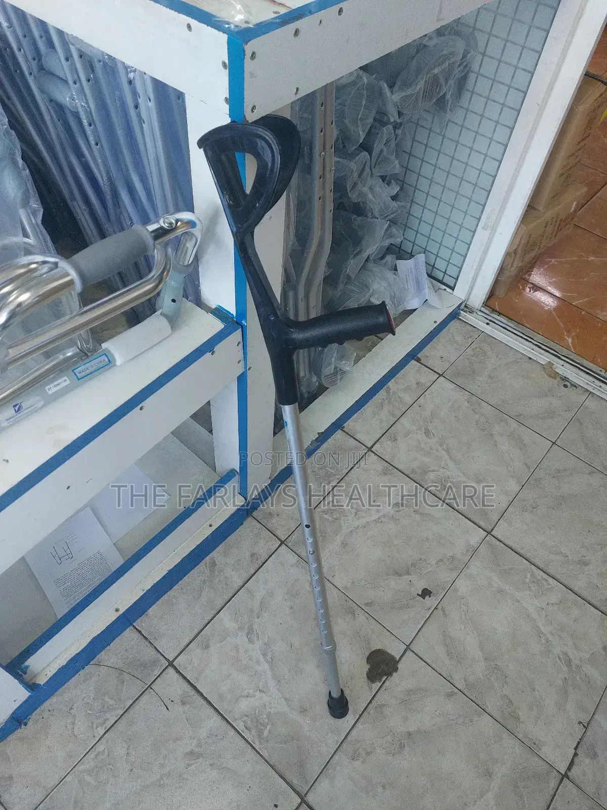 Crutches 1pair**/ Elbow Crutches / Open Cuff