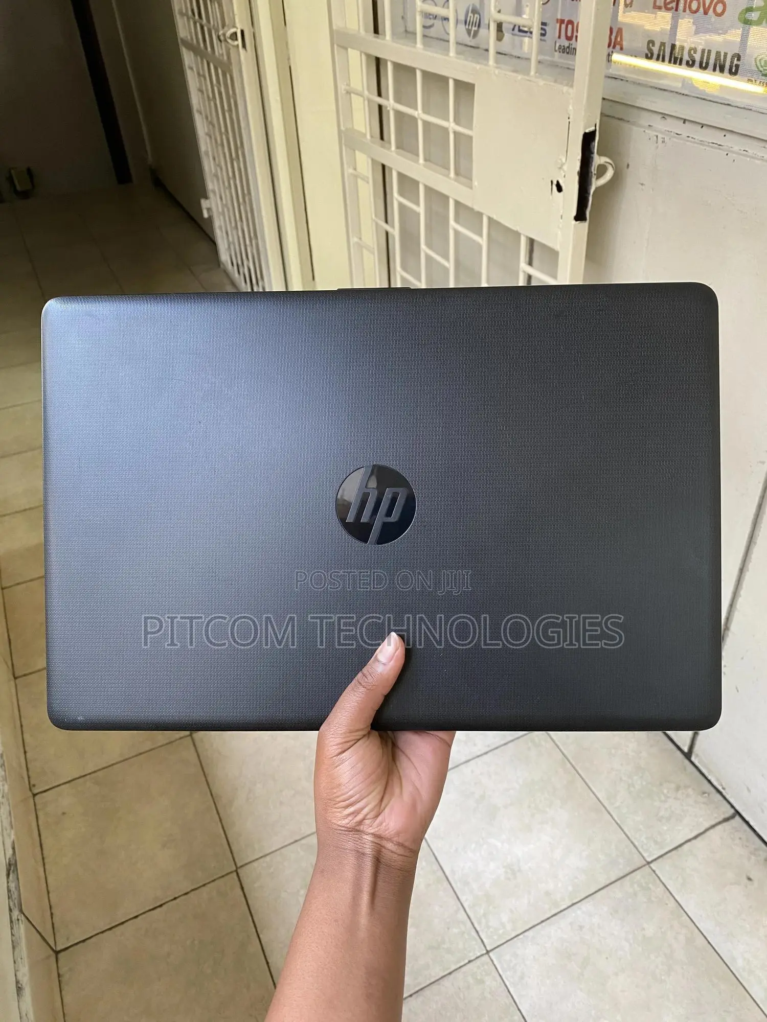 Laptop HP 15 8GB Intel Core I5 HDD 1T