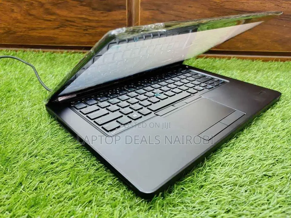 Laptop Dell Latitude 14 E5450 4GB Intel Core I5 HDD 500GB