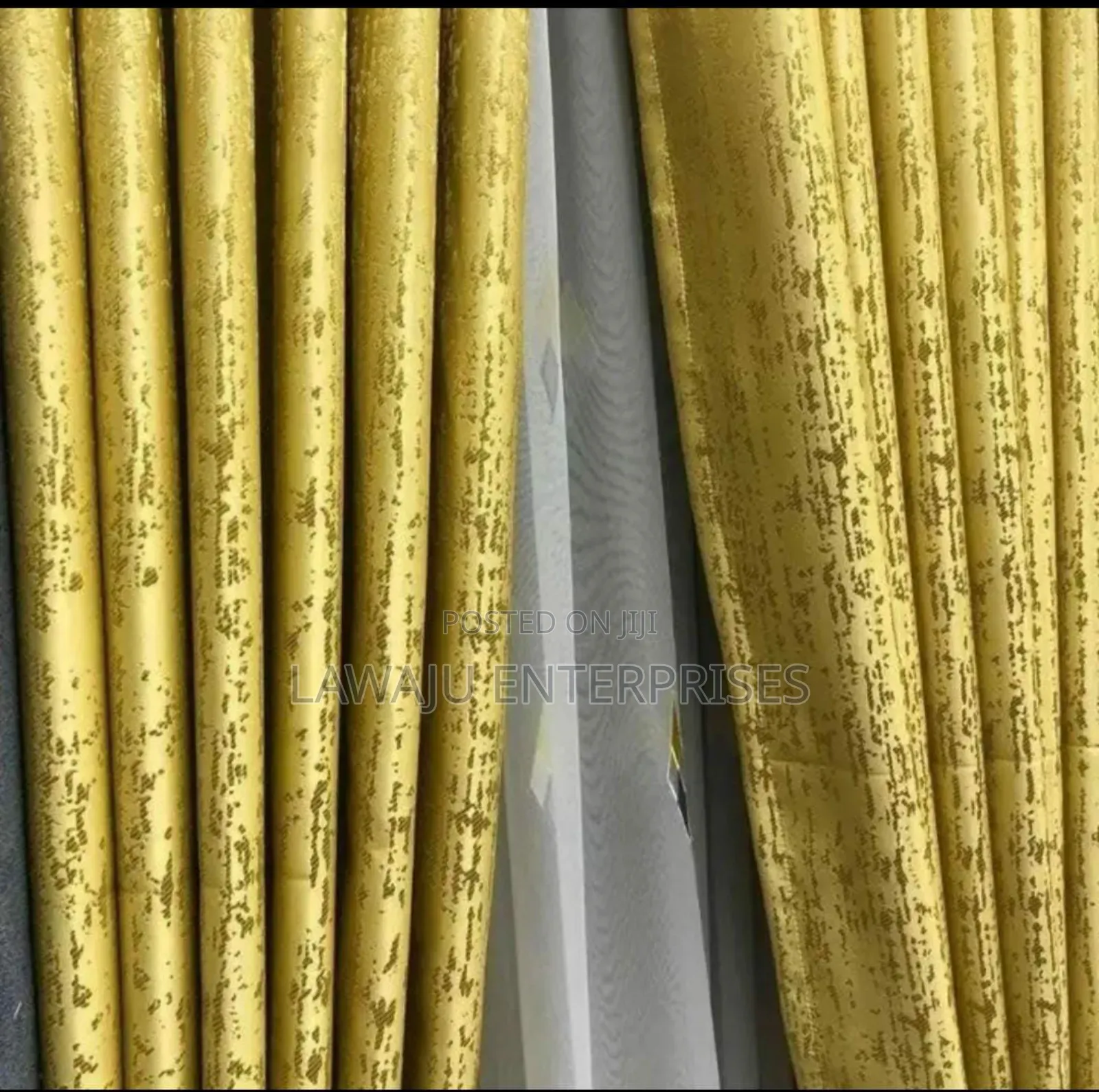 3 Pc Yellow With Golden Patches Curtain