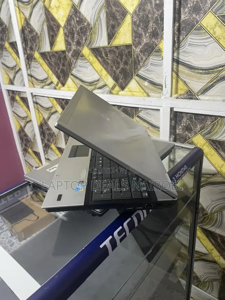 Laptop HP Compaq 8540p 4GB Intel Core I5 HDD 250GB