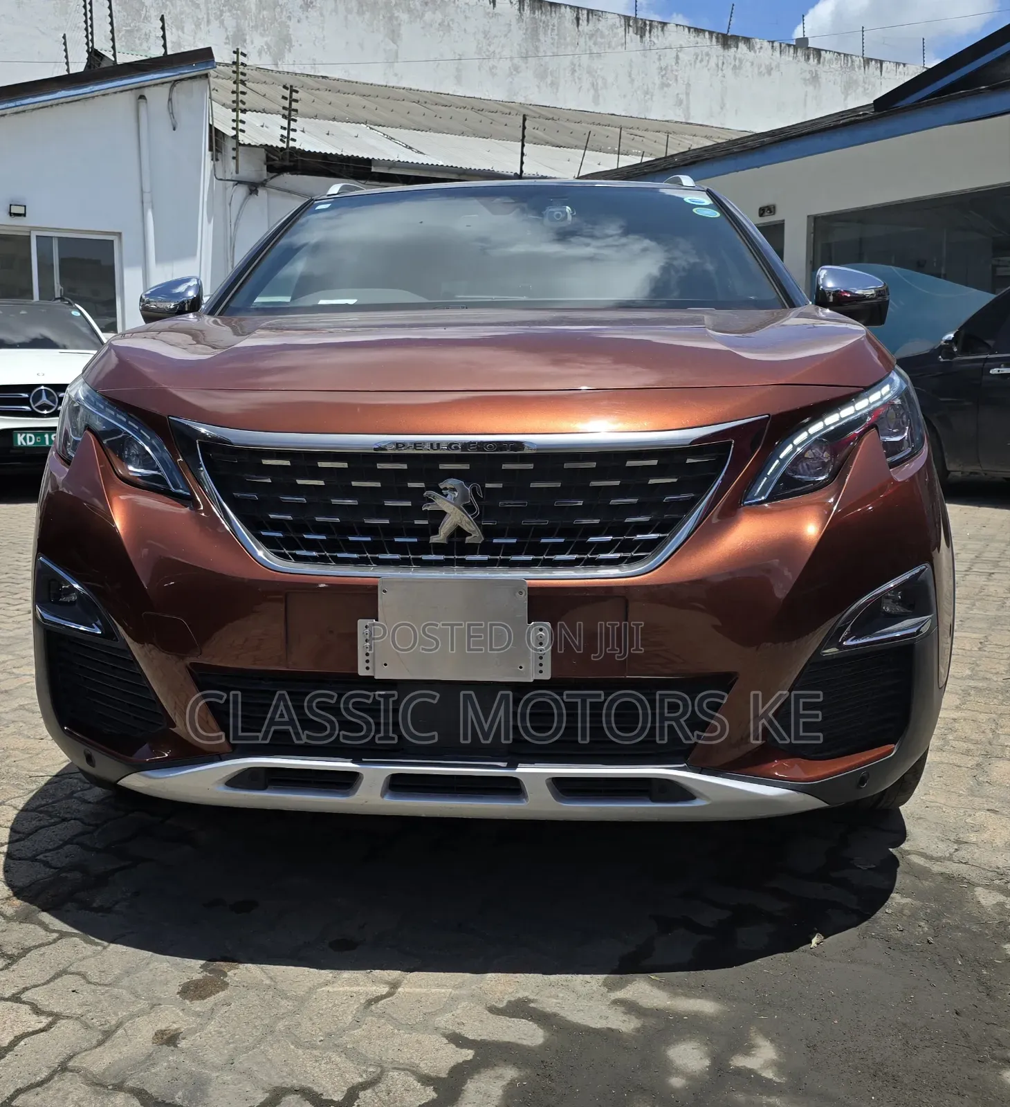 Peugeot 3008 2018 Brown