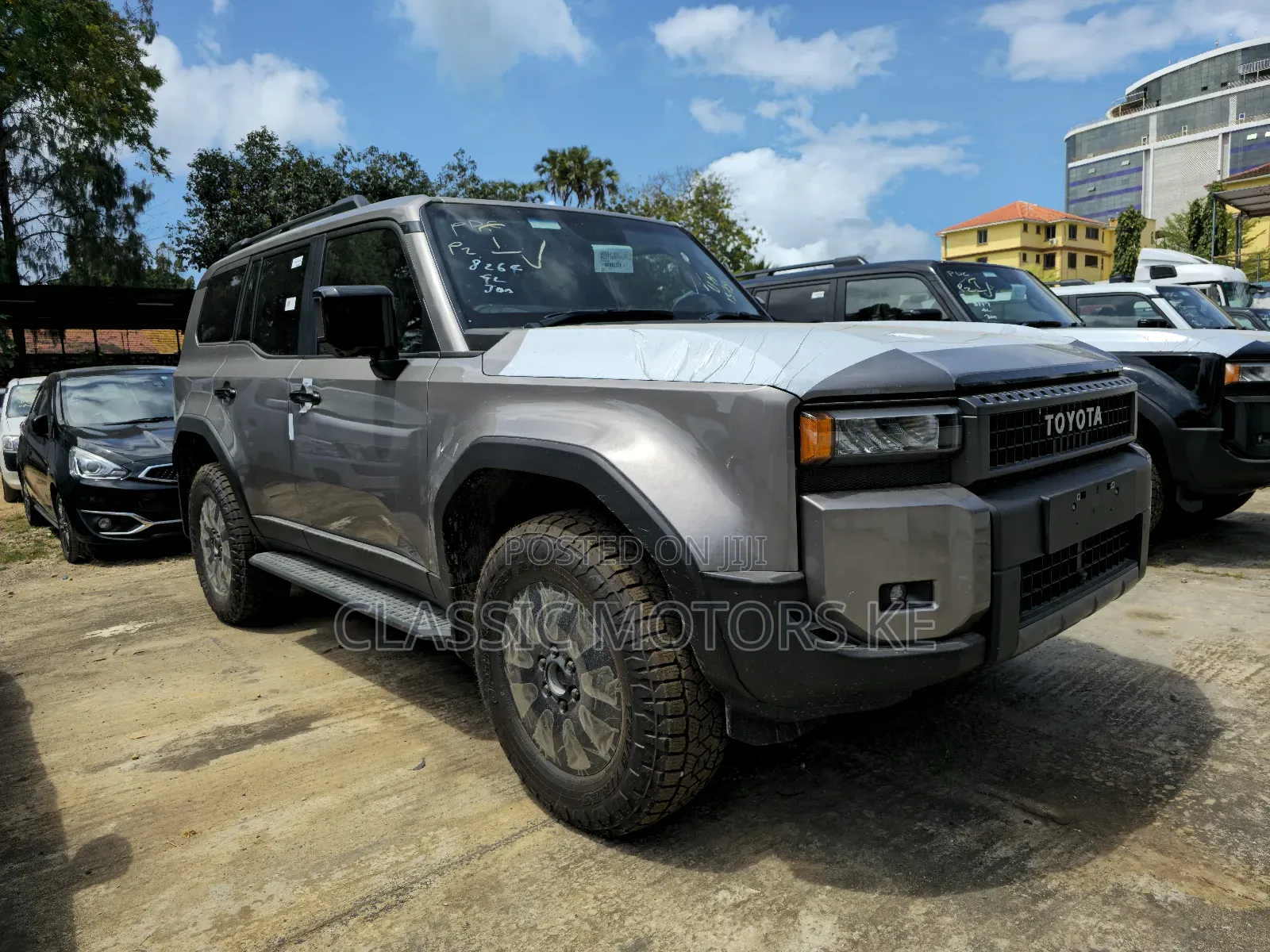 New Toyota Land Cruiser Prado 2024 Silver