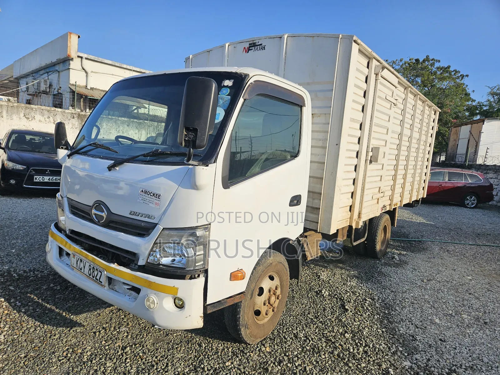 Hino Dutro