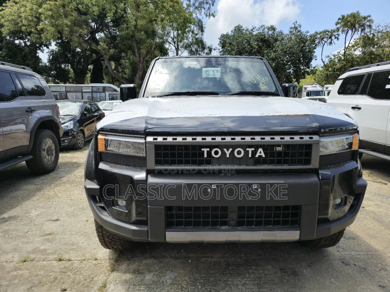 New Toyota Land Cruiser Prado 2024 Black