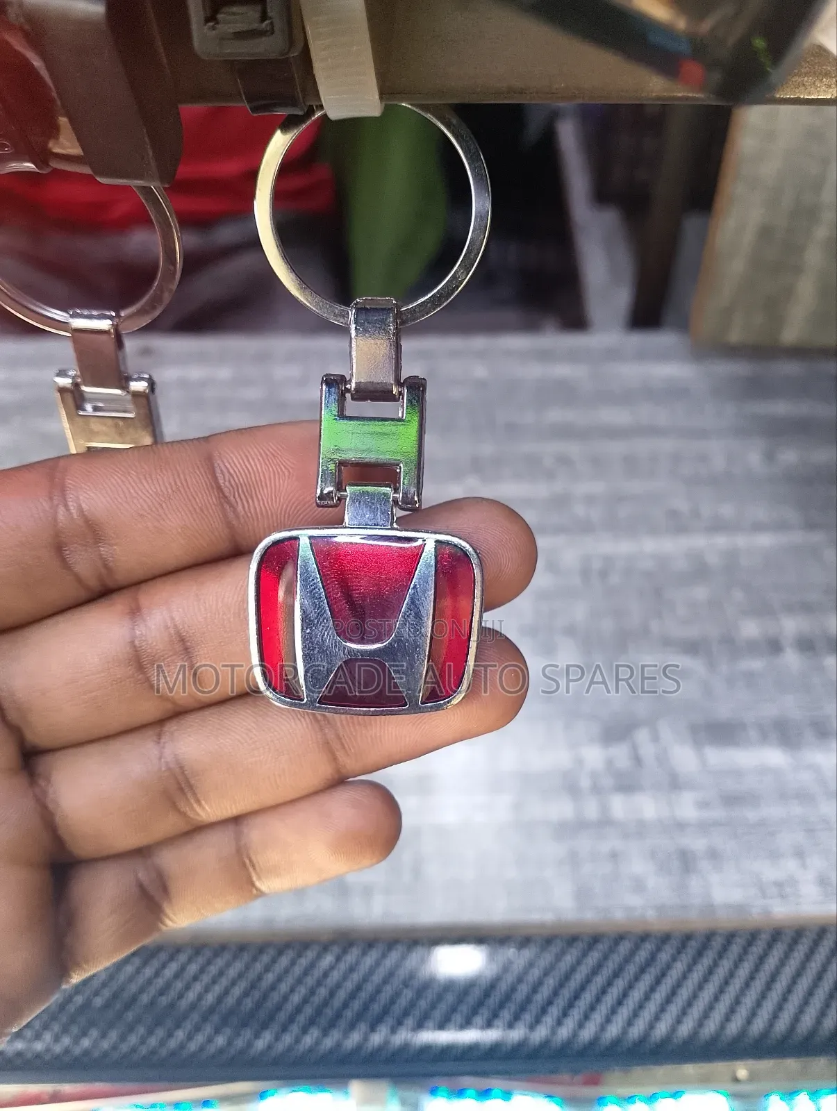 Honda Car Universal Metallic Key Holder