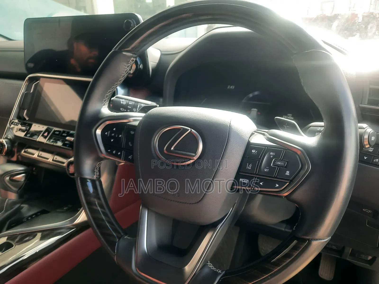 Lexus LX 2023 White