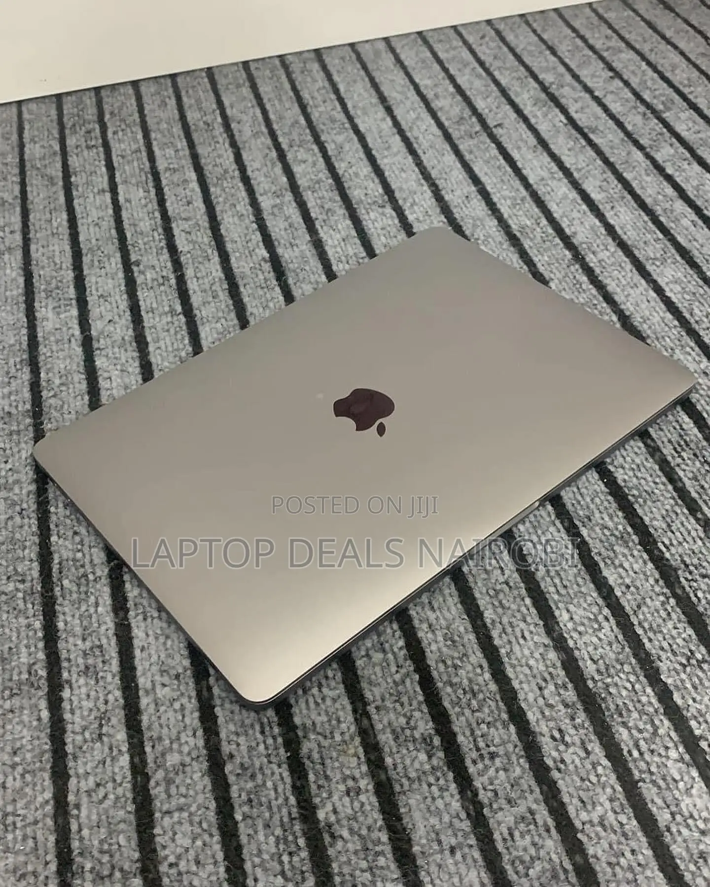 Laptop Apple MacBook Pro 2019 16GB Intel Core I7 SSD 512GB