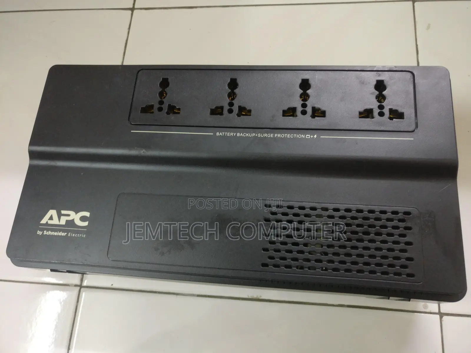 ~Apc Back-Ups 650va, 230V, Avr, Universal Sockets Bv650i-MSX