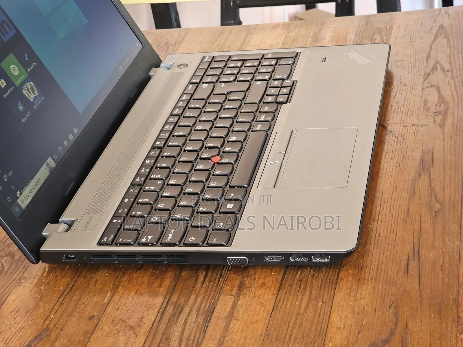 Laptop Lenovo ThinkPad E570 8GB Intel Core I3 SSD 256GB