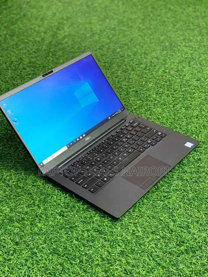 Laptop Dell Latitude 7400 8GB Intel Core I5 SSD 256GB